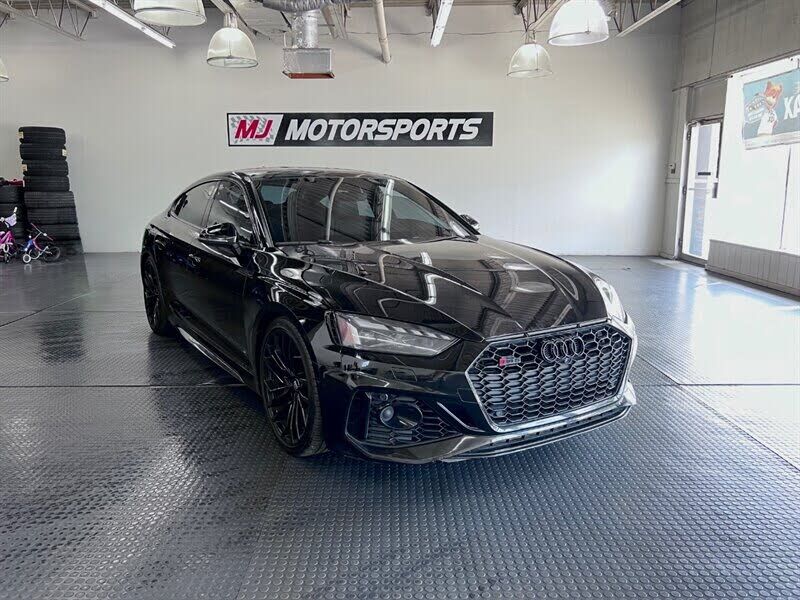 2021 AUDI RS5