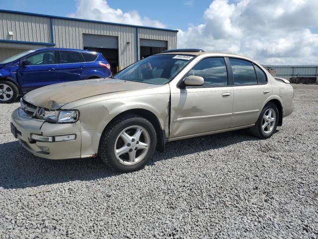 Nissan Maxima