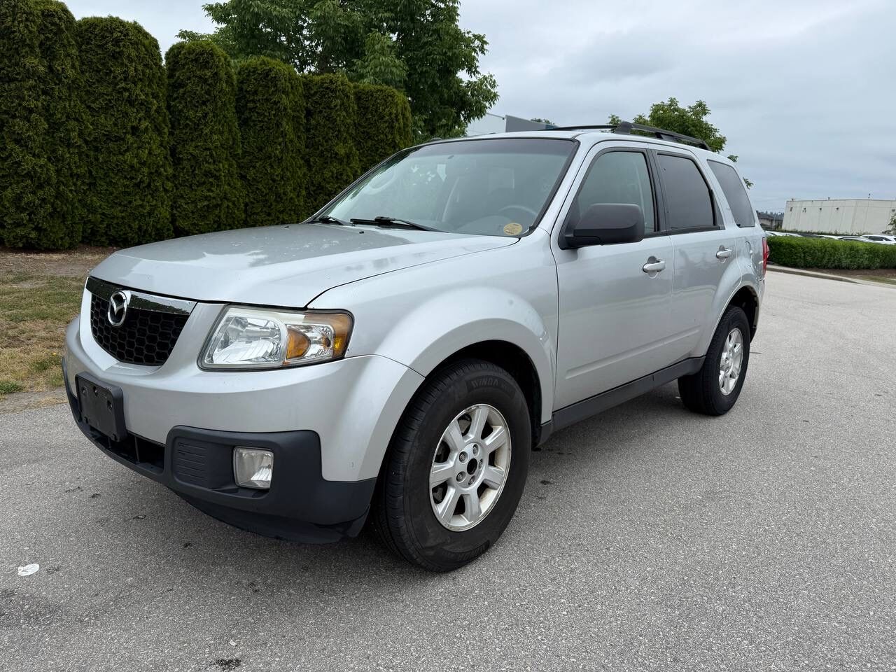 Mazda Tribute