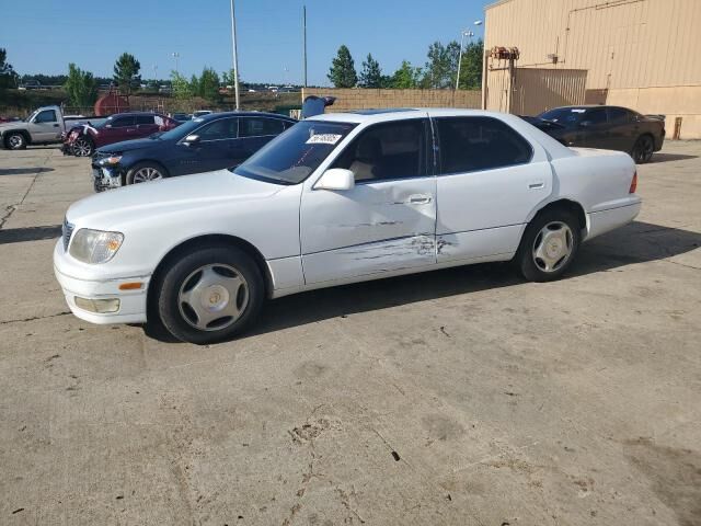Lexus LS