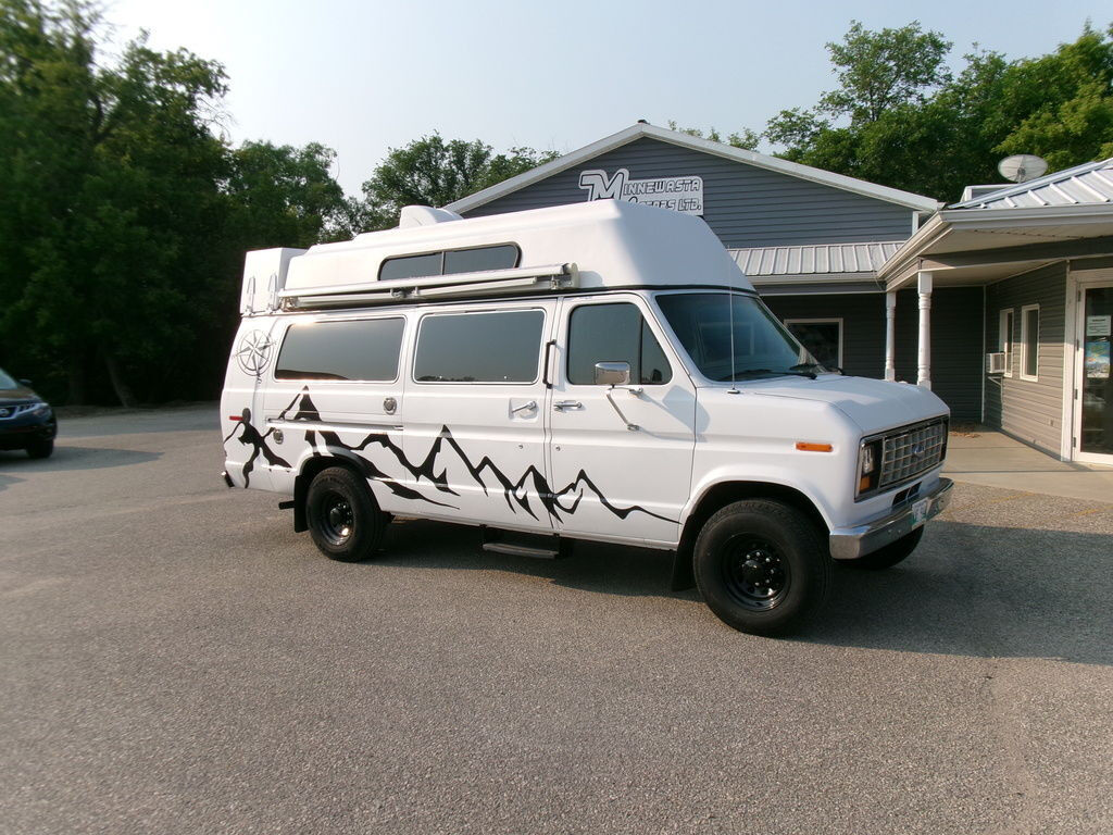 Ford E-350