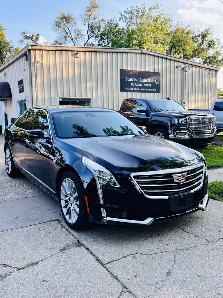 2017 CADILLAC CT6