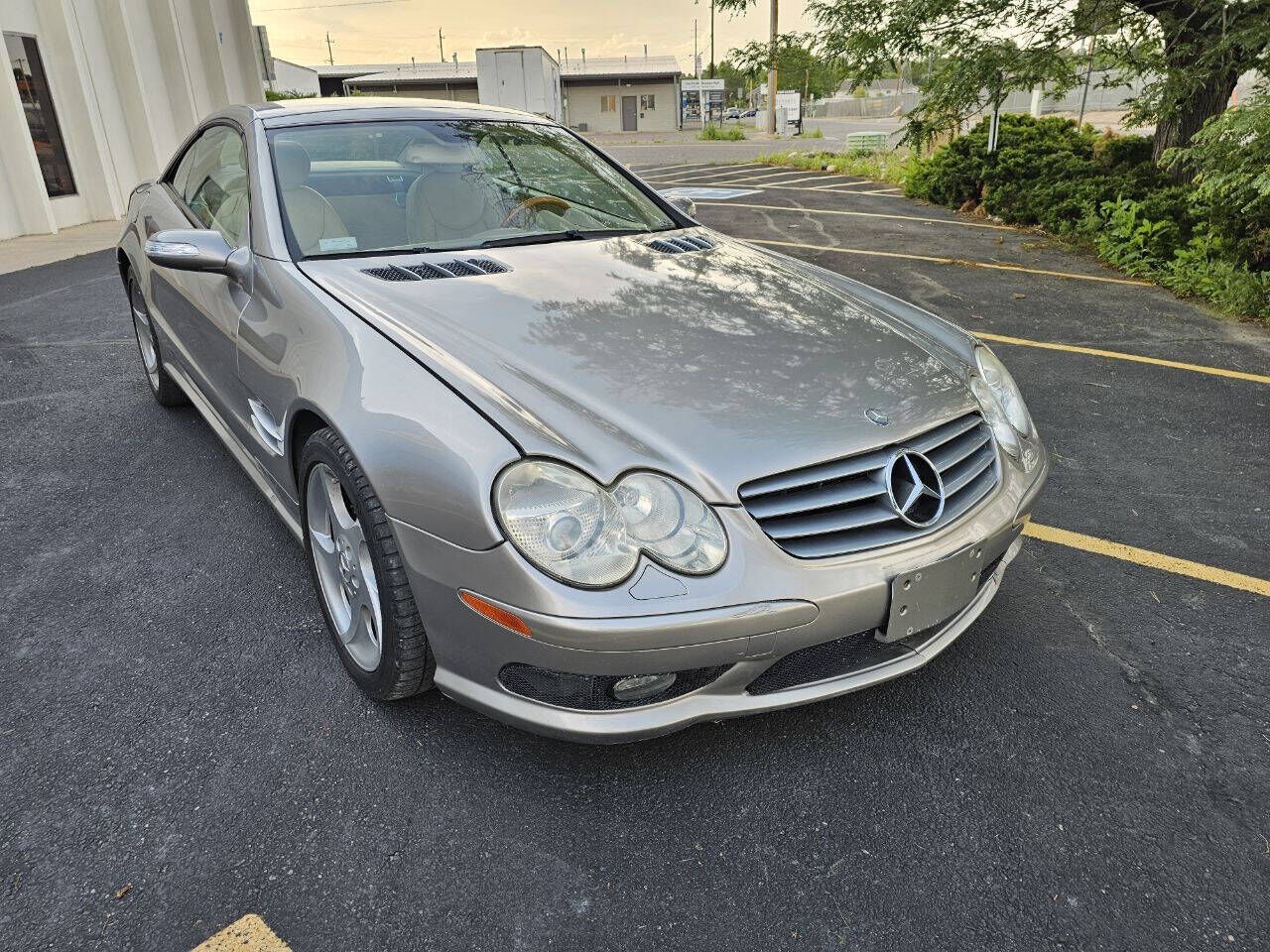 2005 MERCEDES-BENZ SL-Class
