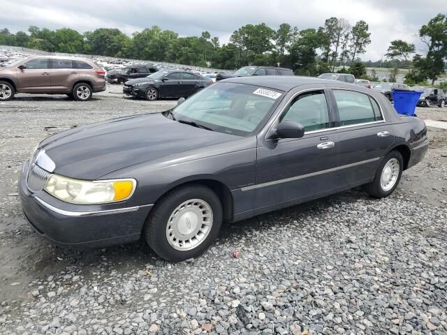 Lincoln Town Car