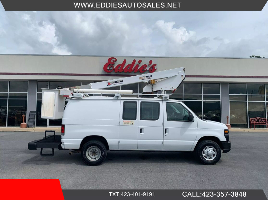 2012 FORD E-350