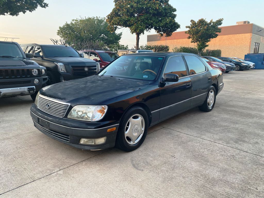 Lexus LS