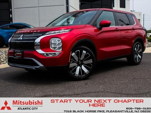 2025 MITSUBISHI Outlander