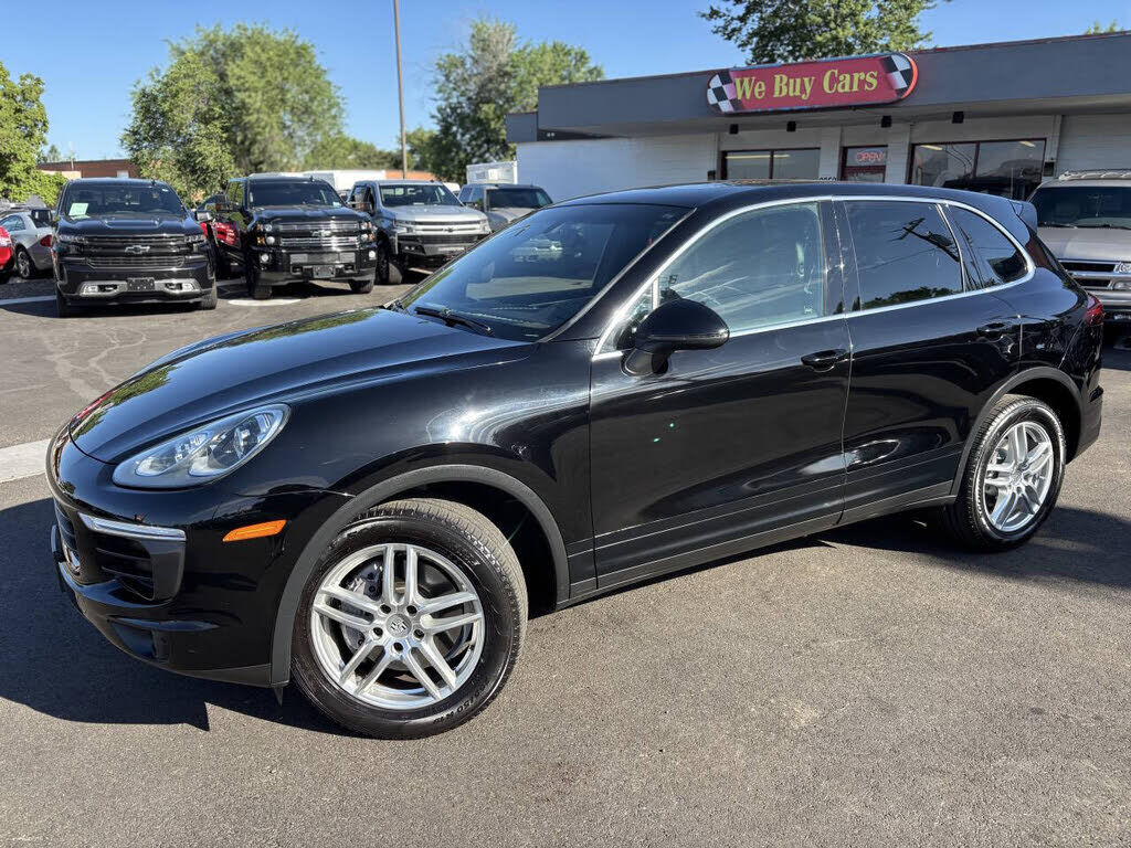 2016 PORSCHE Cayenne