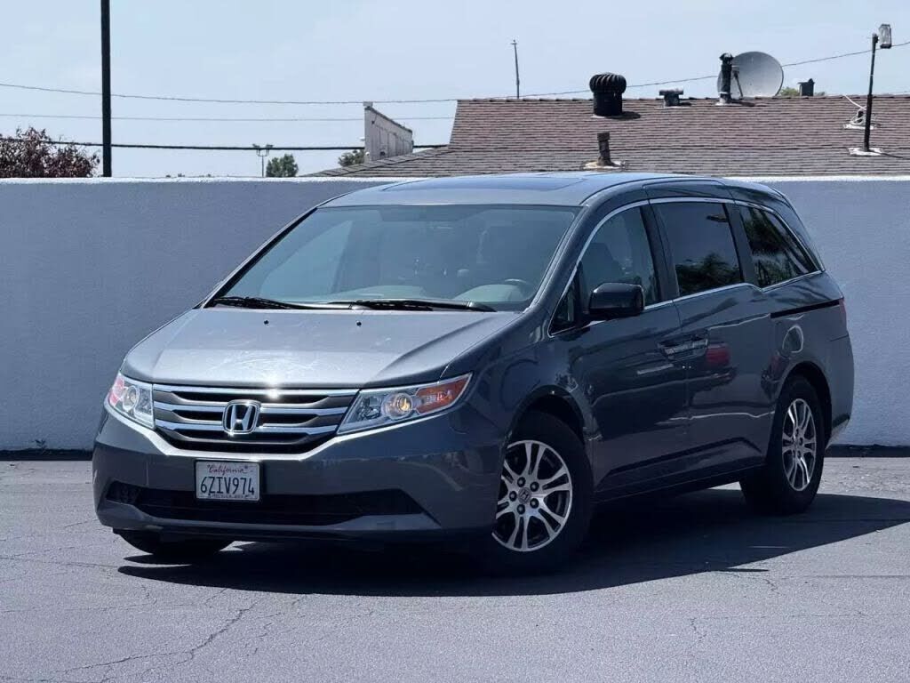 2013 HONDA Odyssey