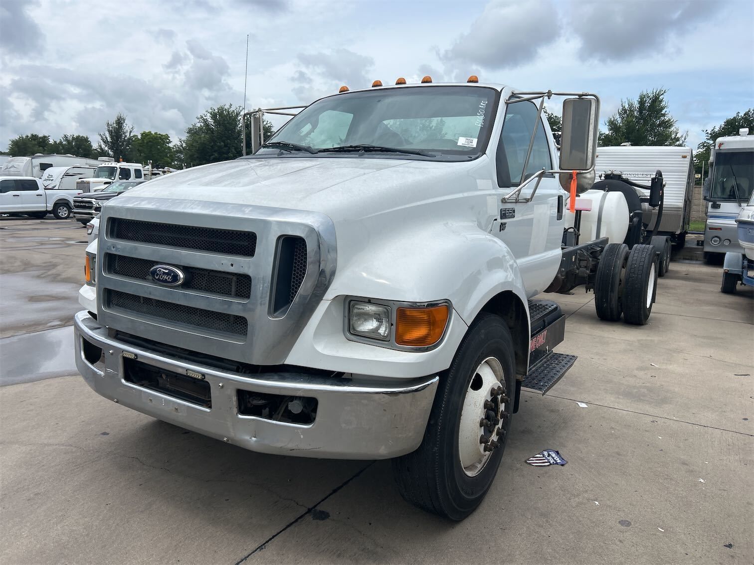 Ford F-650