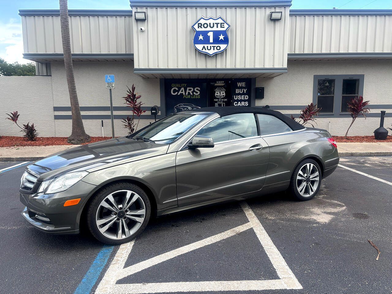 2012 MERCEDES-BENZ E-Class