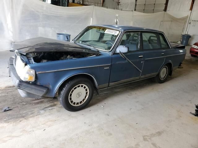 Volvo 240 Series