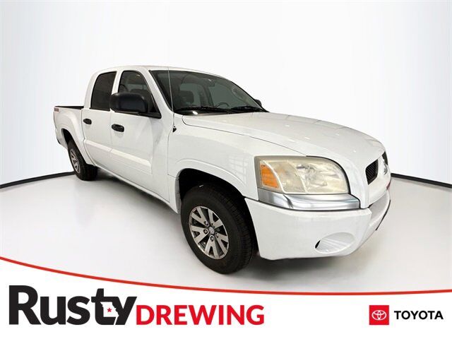 Mitsubishi Raider