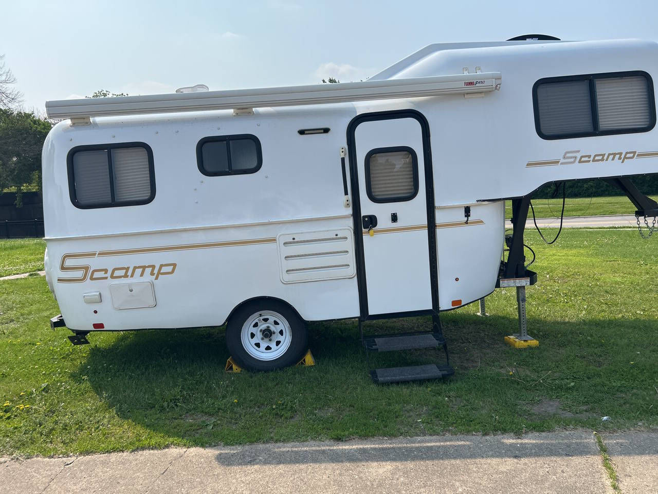 2022 SCAMP Scamp