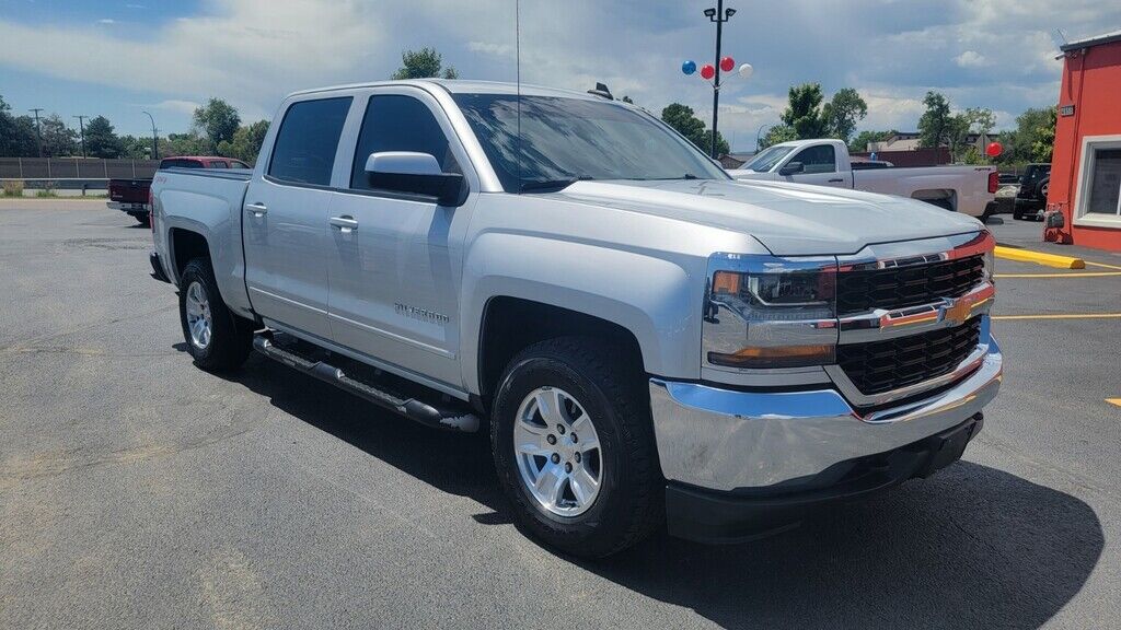2017 CHEVROLET Silverado