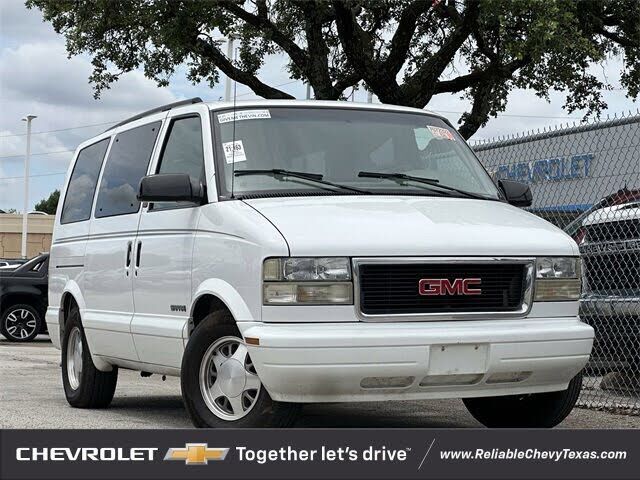 GMC Safari