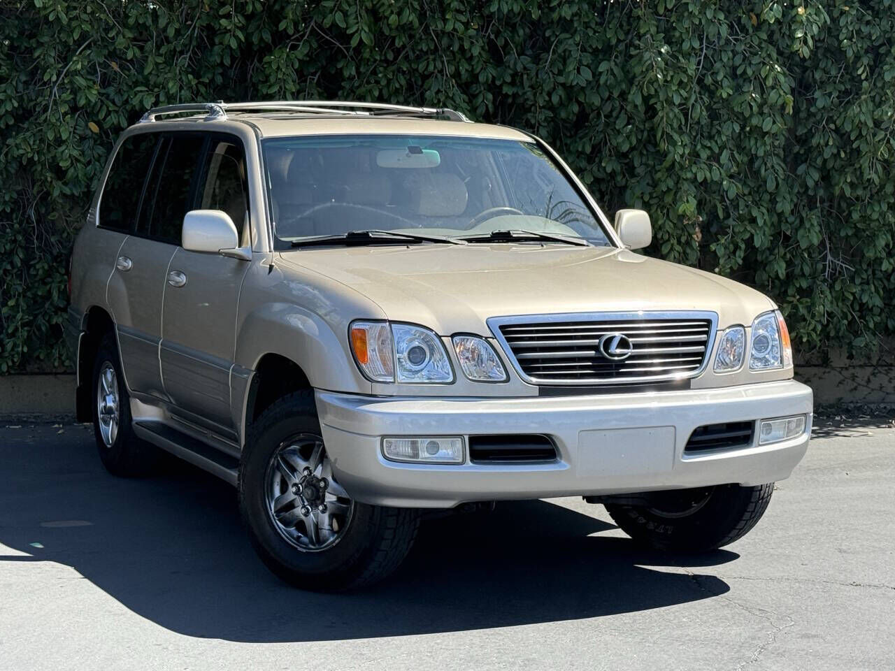 Lexus LX