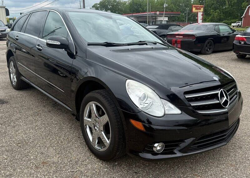 Mercedes-Benz R-Class