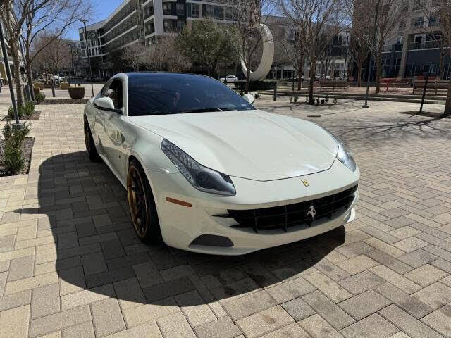 Ferrari FF