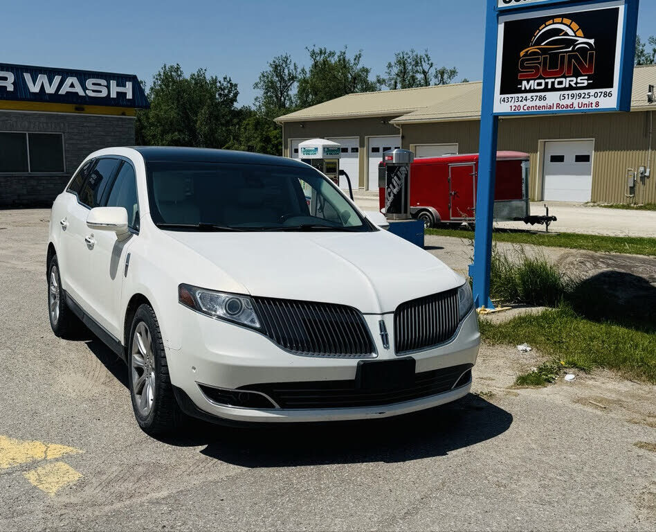 Lincoln MKT