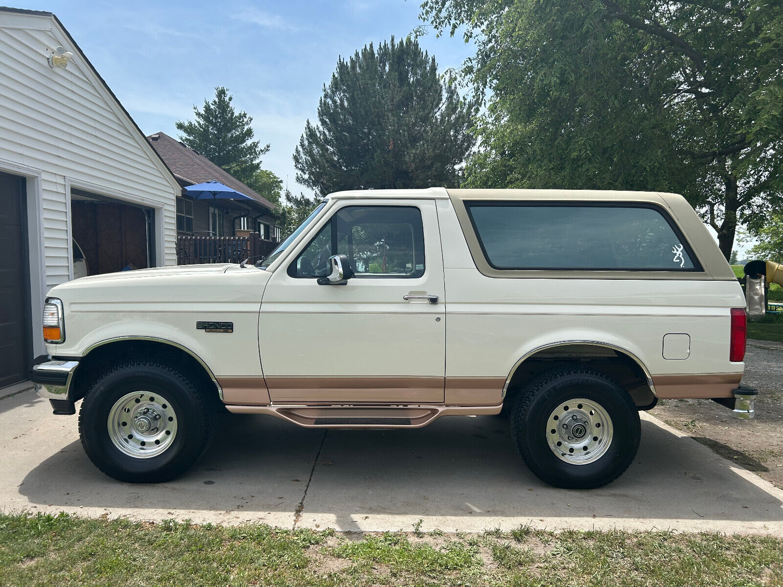 Ford Bronco
