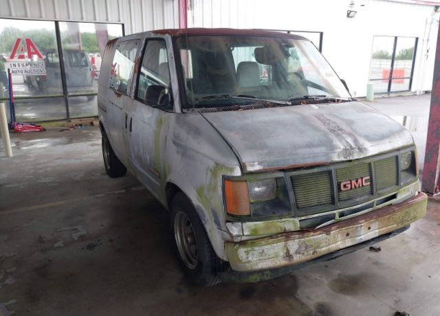 GMC Safari