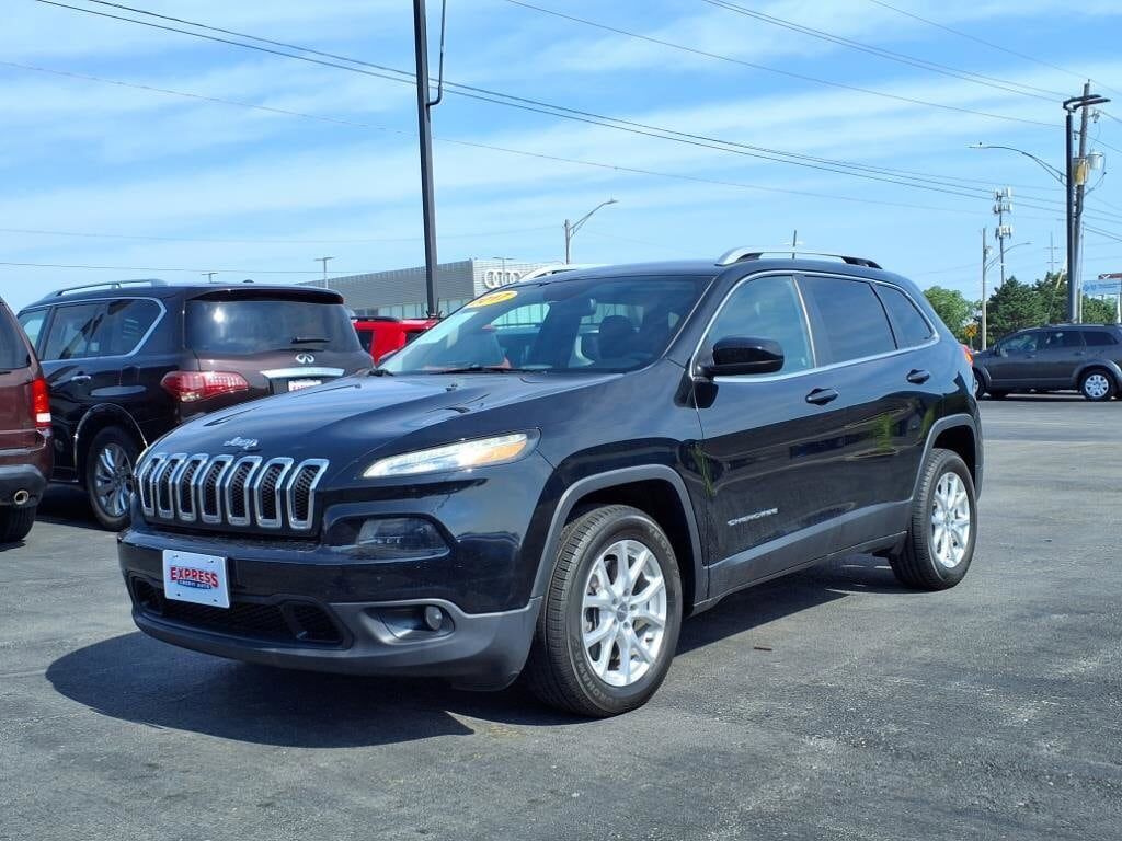 2017 JEEP Cherokee