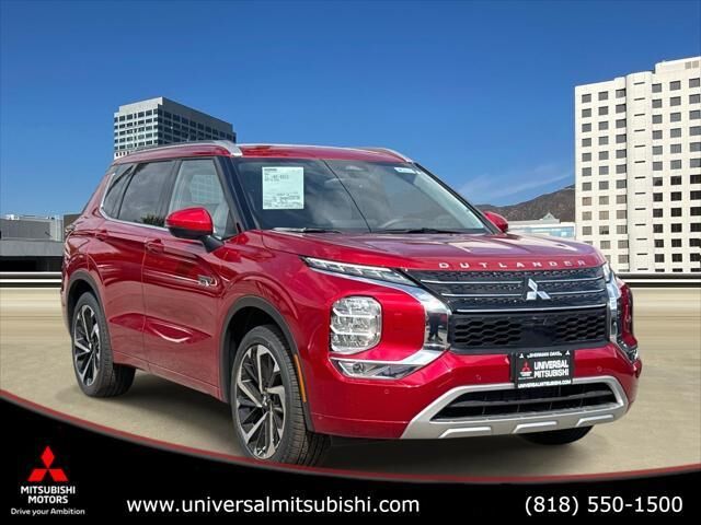 2025 MITSUBISHI Outlander