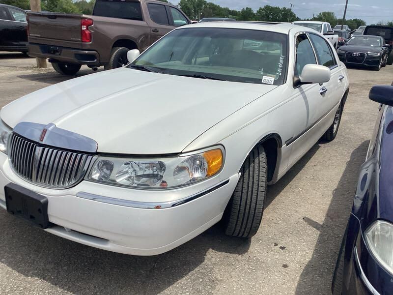 Lincoln Town Car