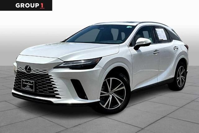 LEXUS