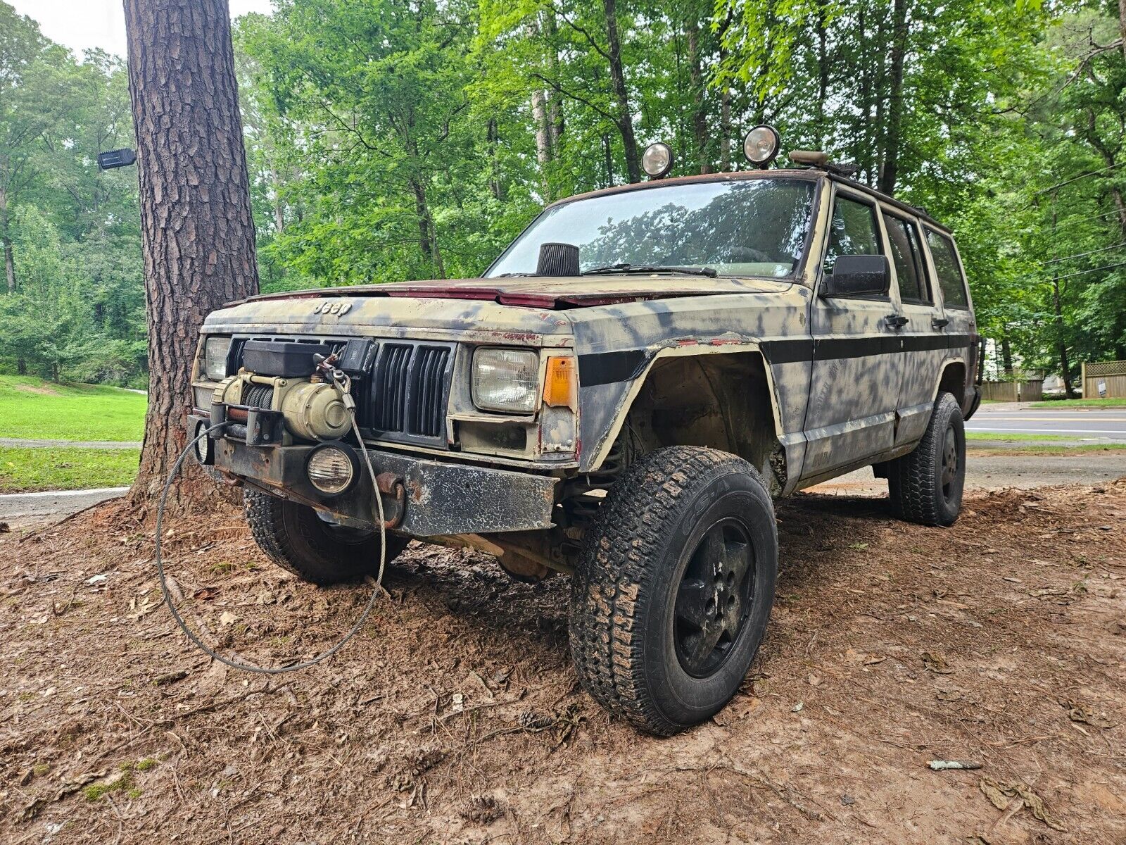 Jeep Cherokee