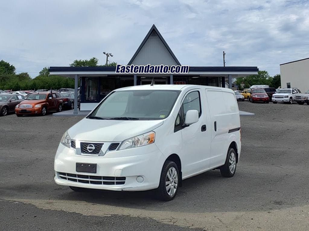 2014 NISSAN NV200