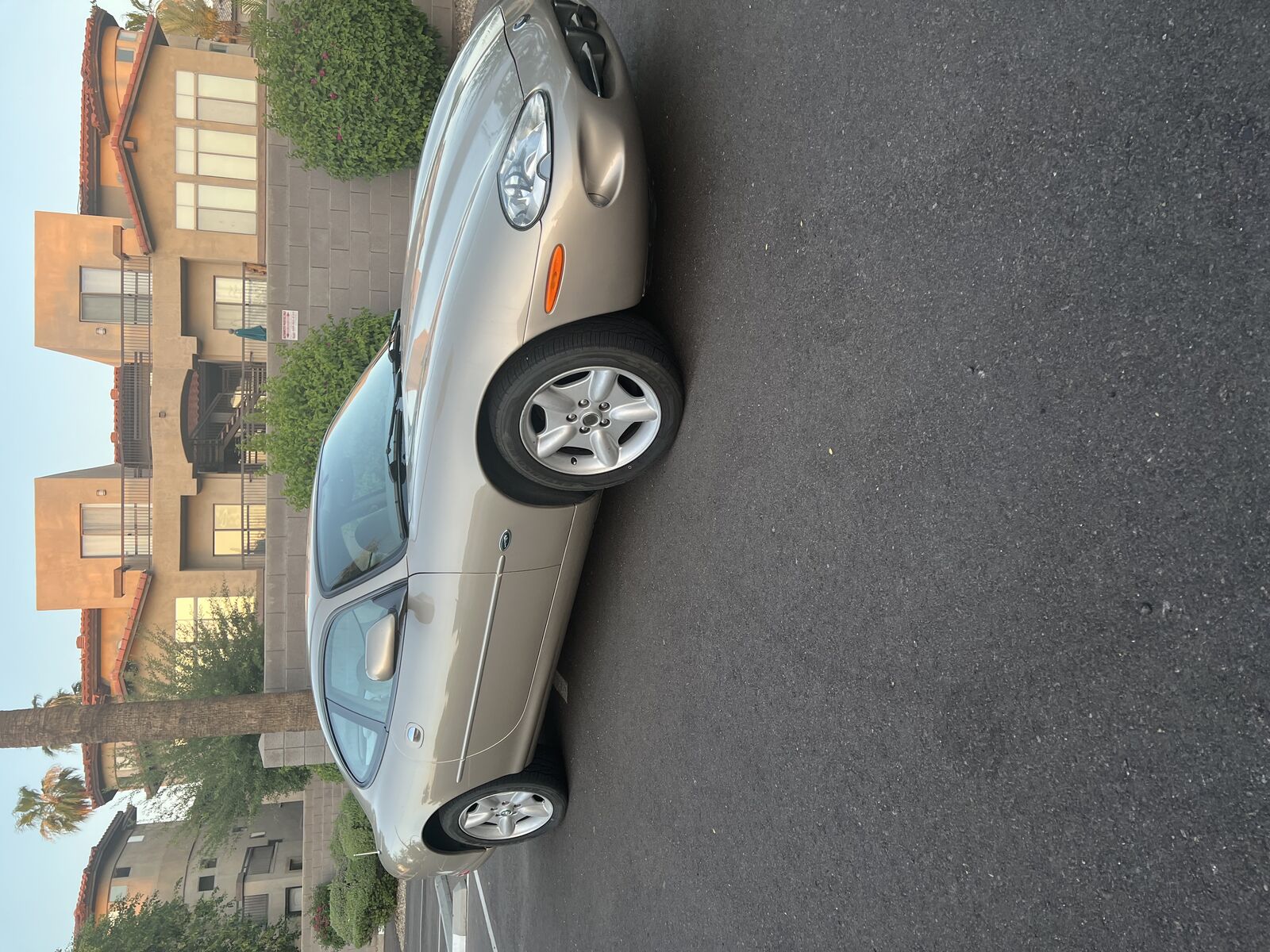 Jaguar XK8