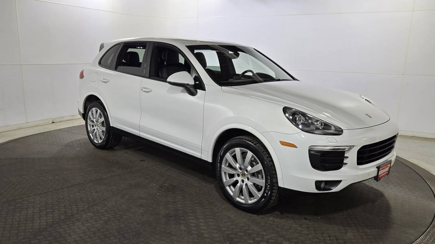 2018 PORSCHE Cayenne