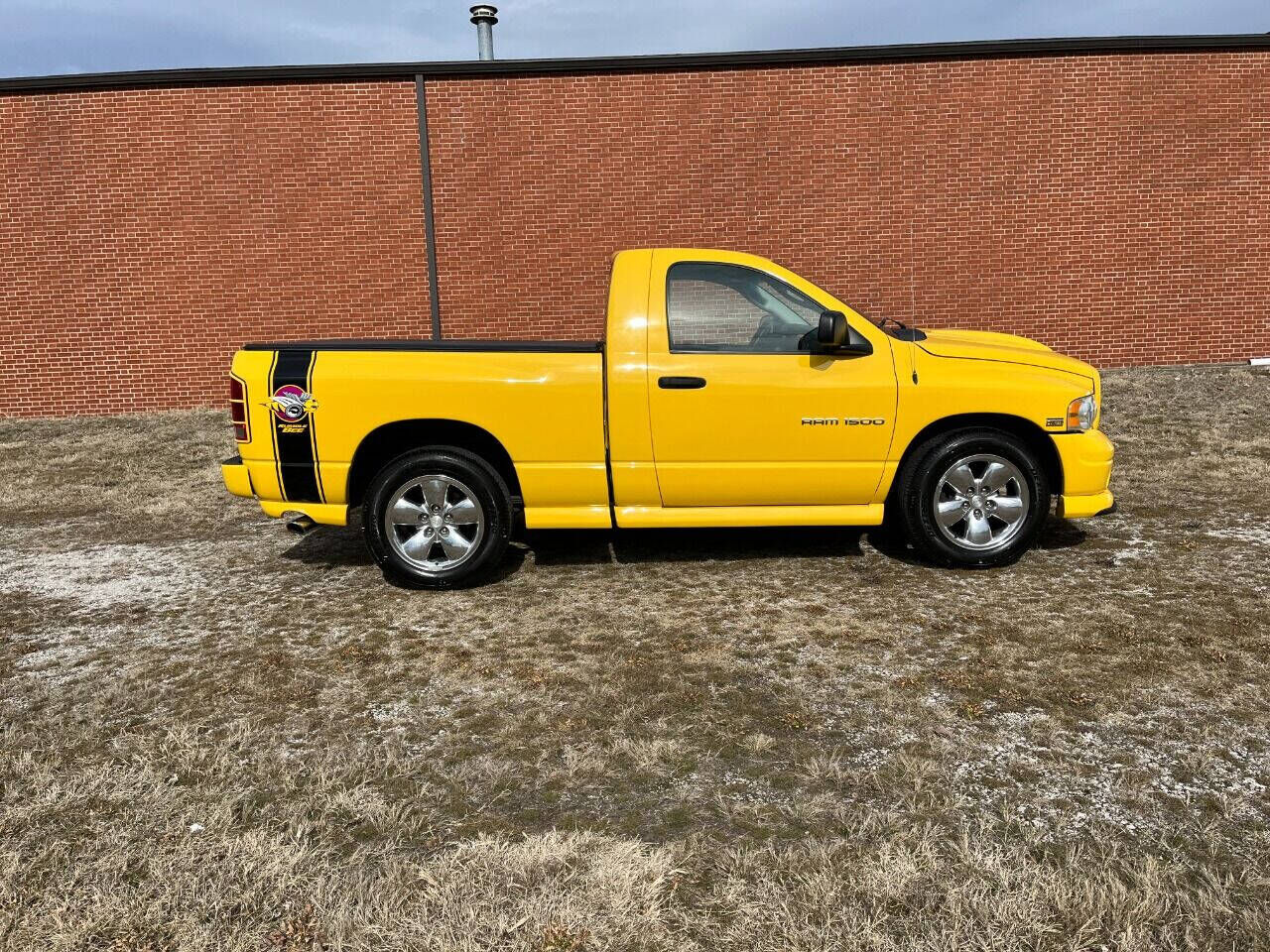 2004 DODGE Ram