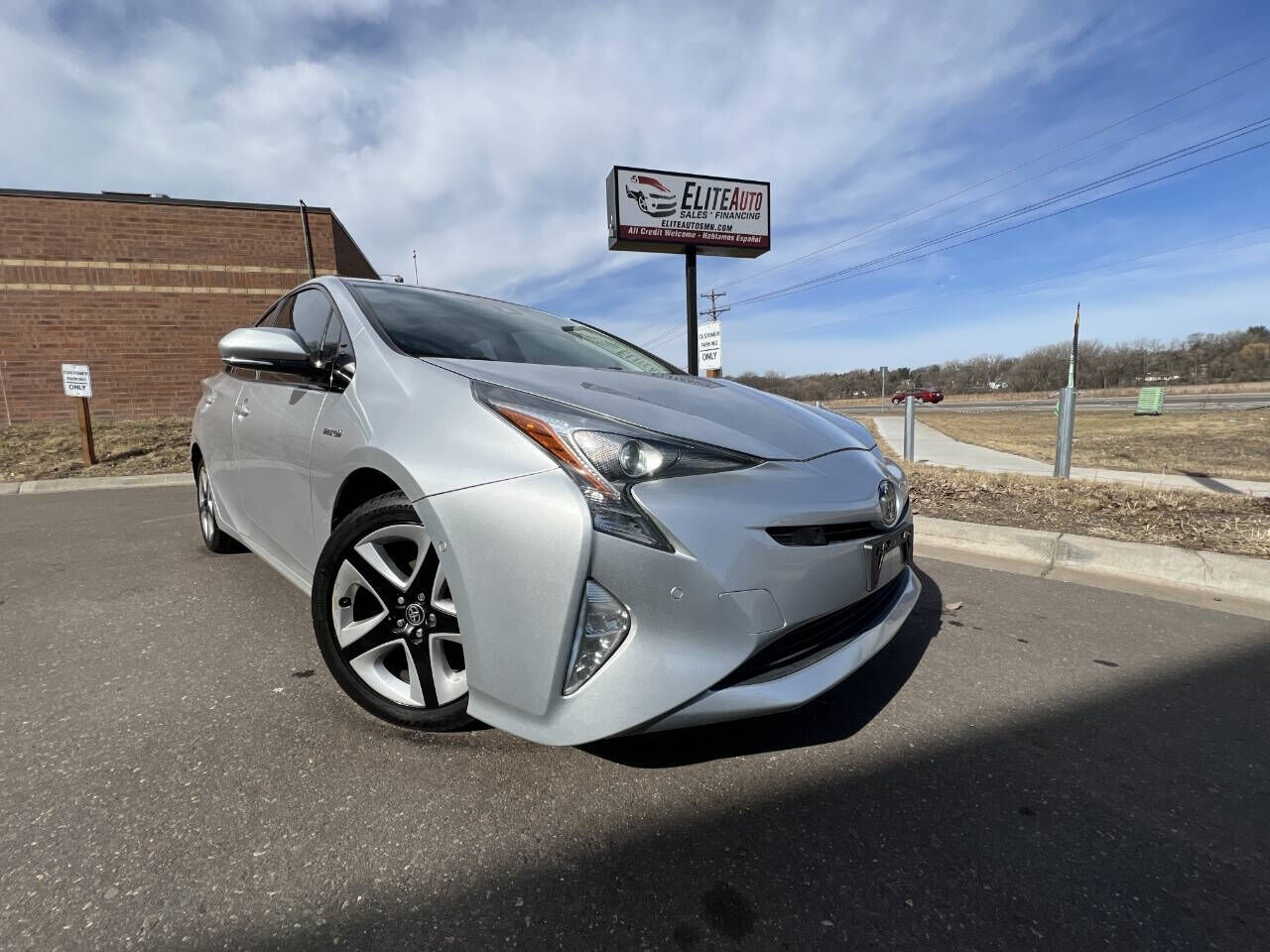 2017 TOYOTA PRIUS