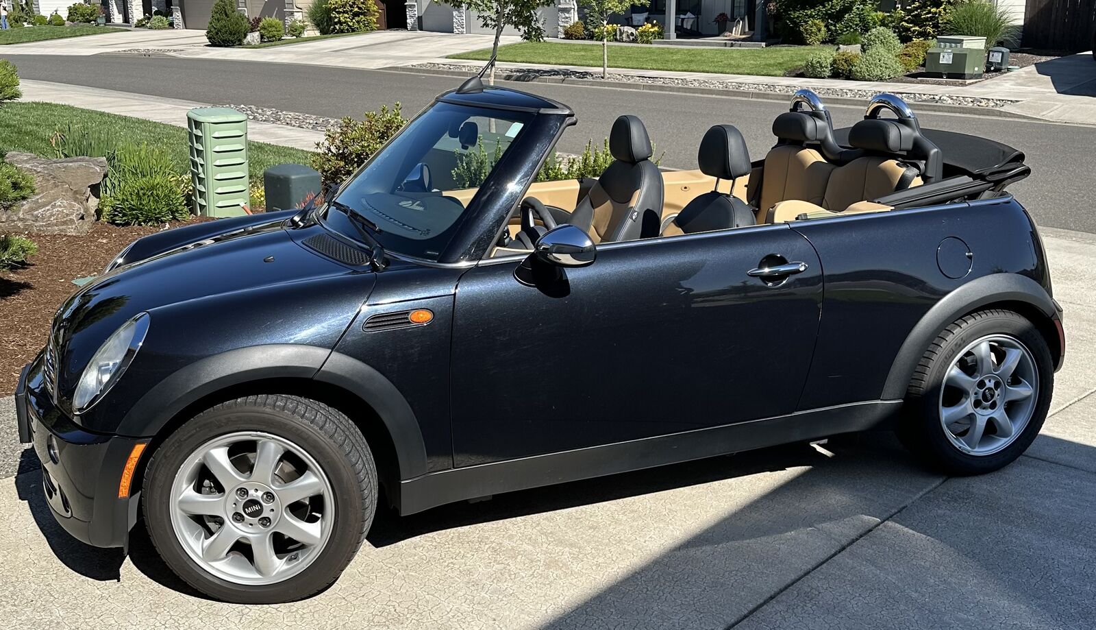 MINI Cooper Convertible