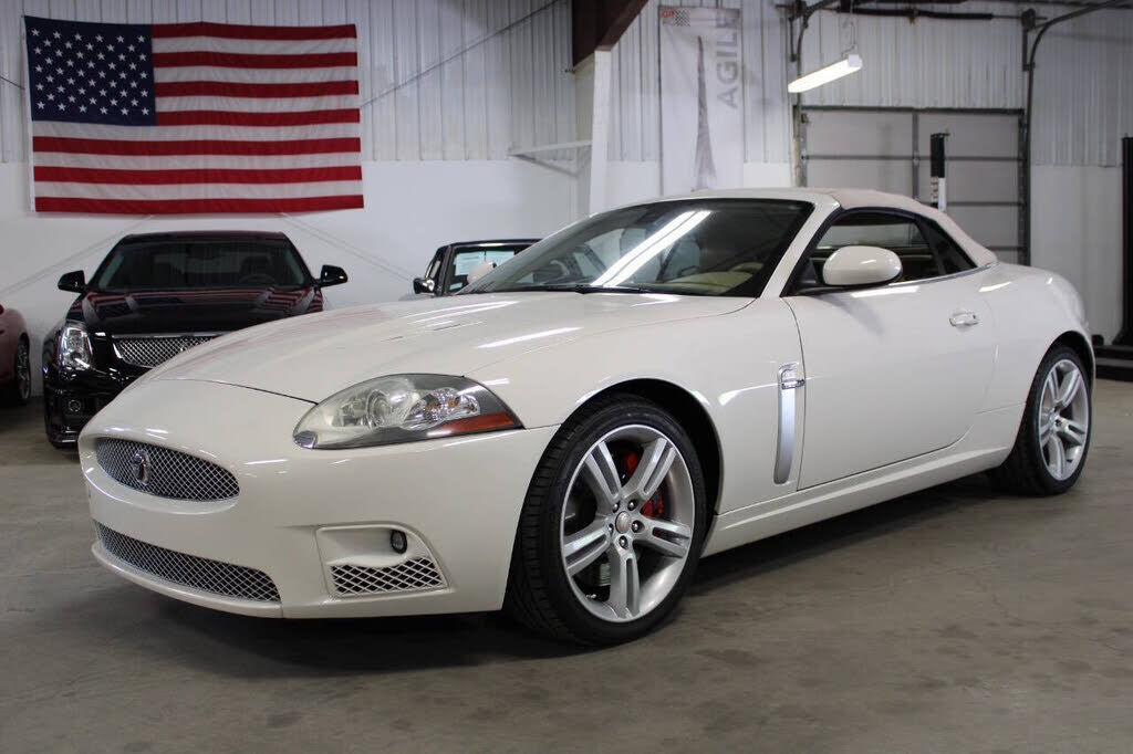 Jaguar XK