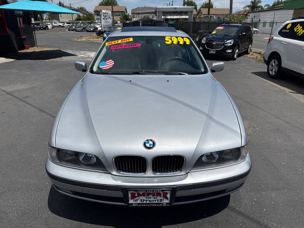 BMW 528i
