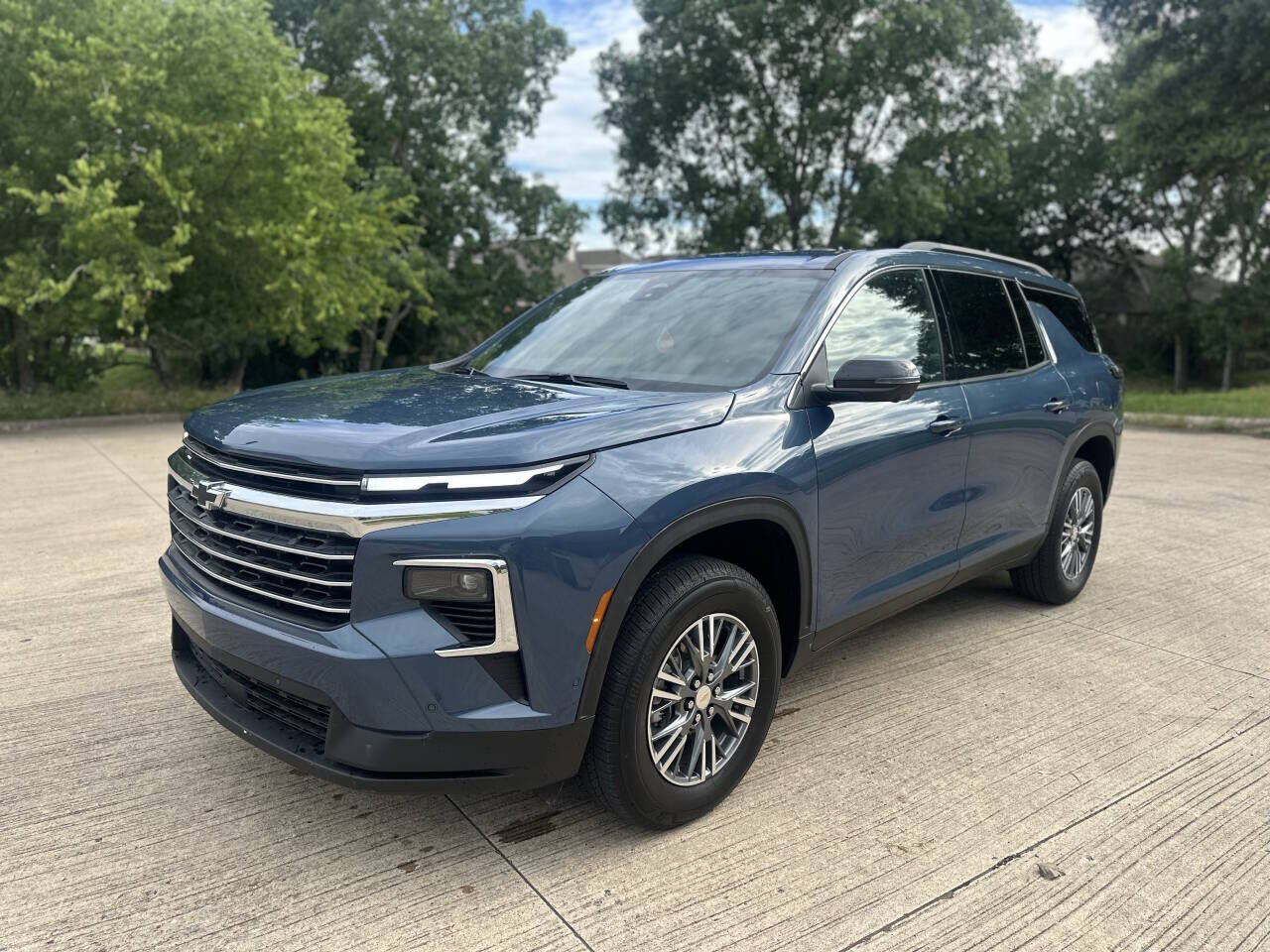 2024 CHEVROLET Traverse