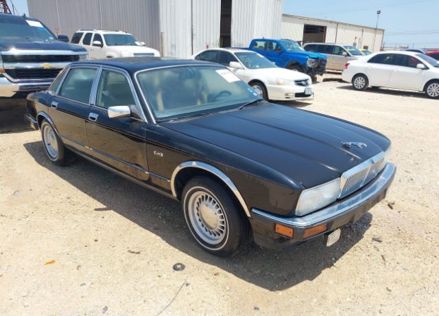 Jaguar XJ6