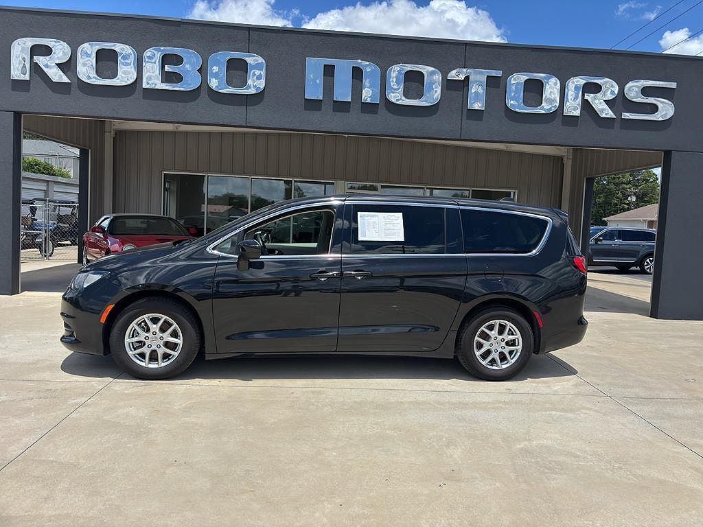 2022 CHRYSLER Pacifica