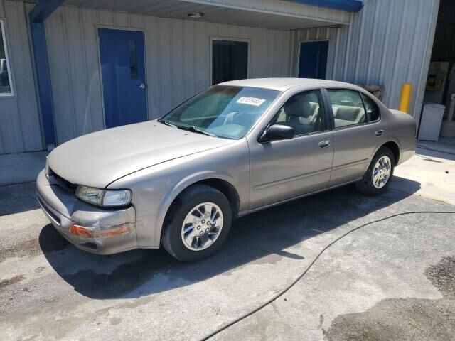 Nissan Maxima
