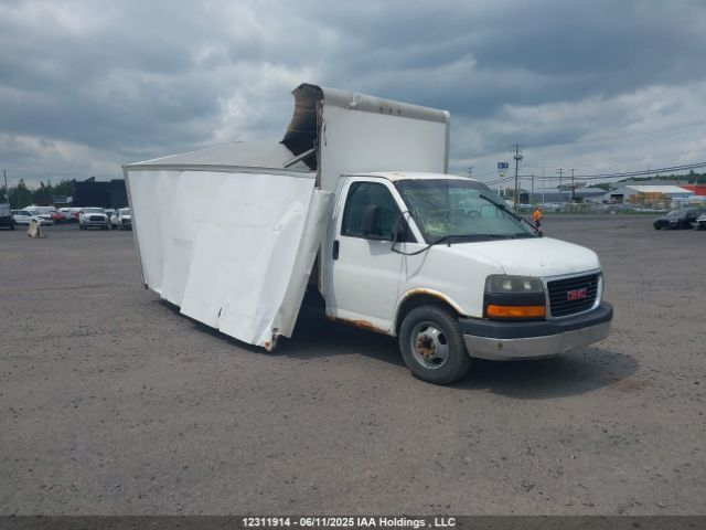 GMC Savana