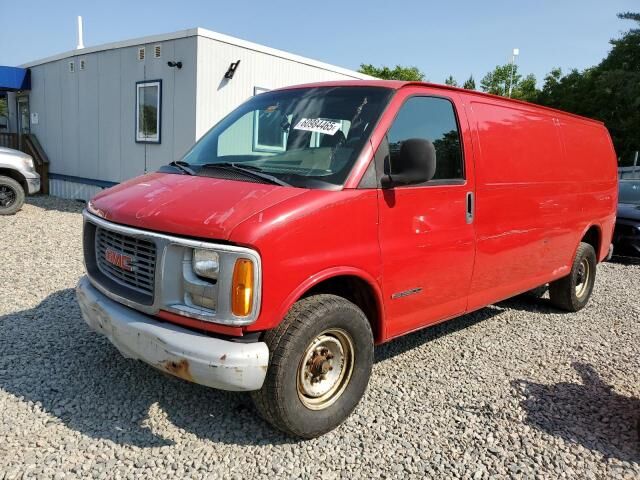 GMC Savana