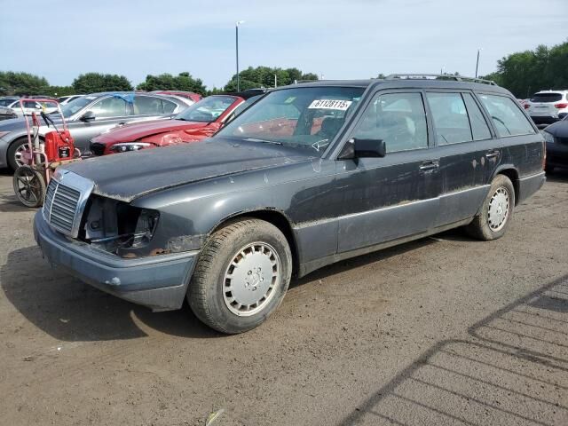Mercedes-Benz 300