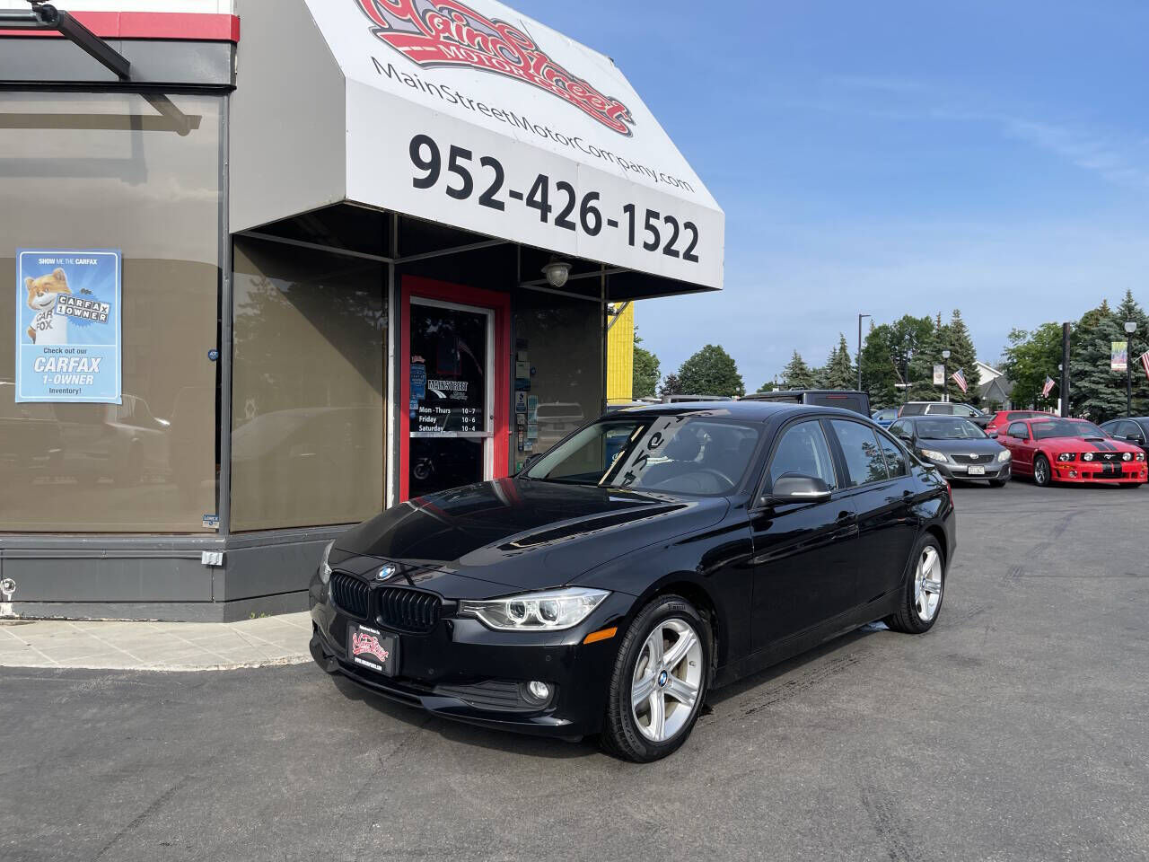 BMW 320i