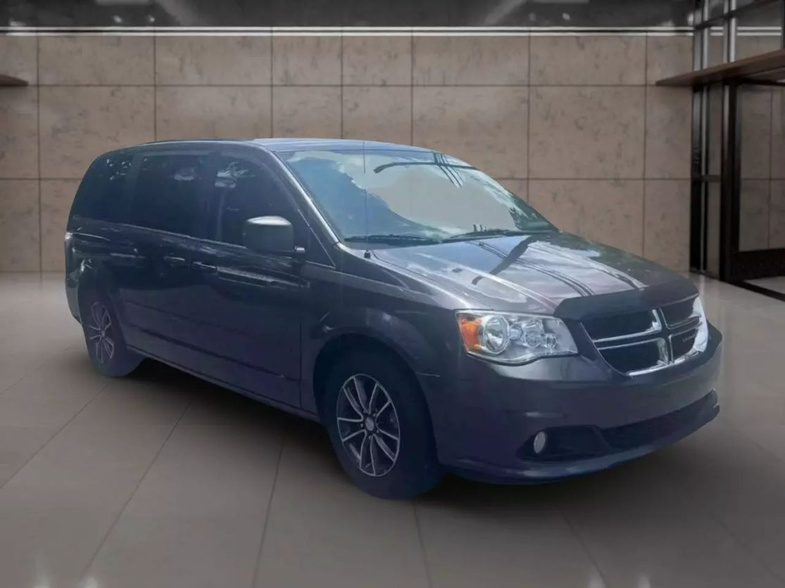 2017 DODGE Grand Caravan