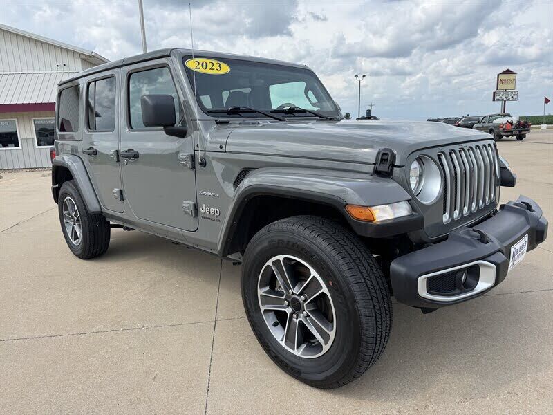 2023 JEEP Wrangler