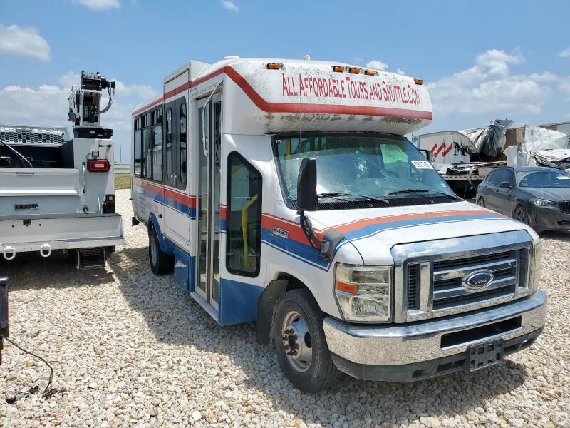 Ford E-450